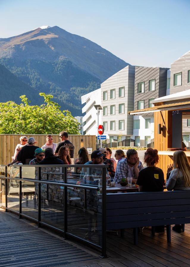 Ramada By Wyndham Queenstown Central Ngoại thất bức ảnh