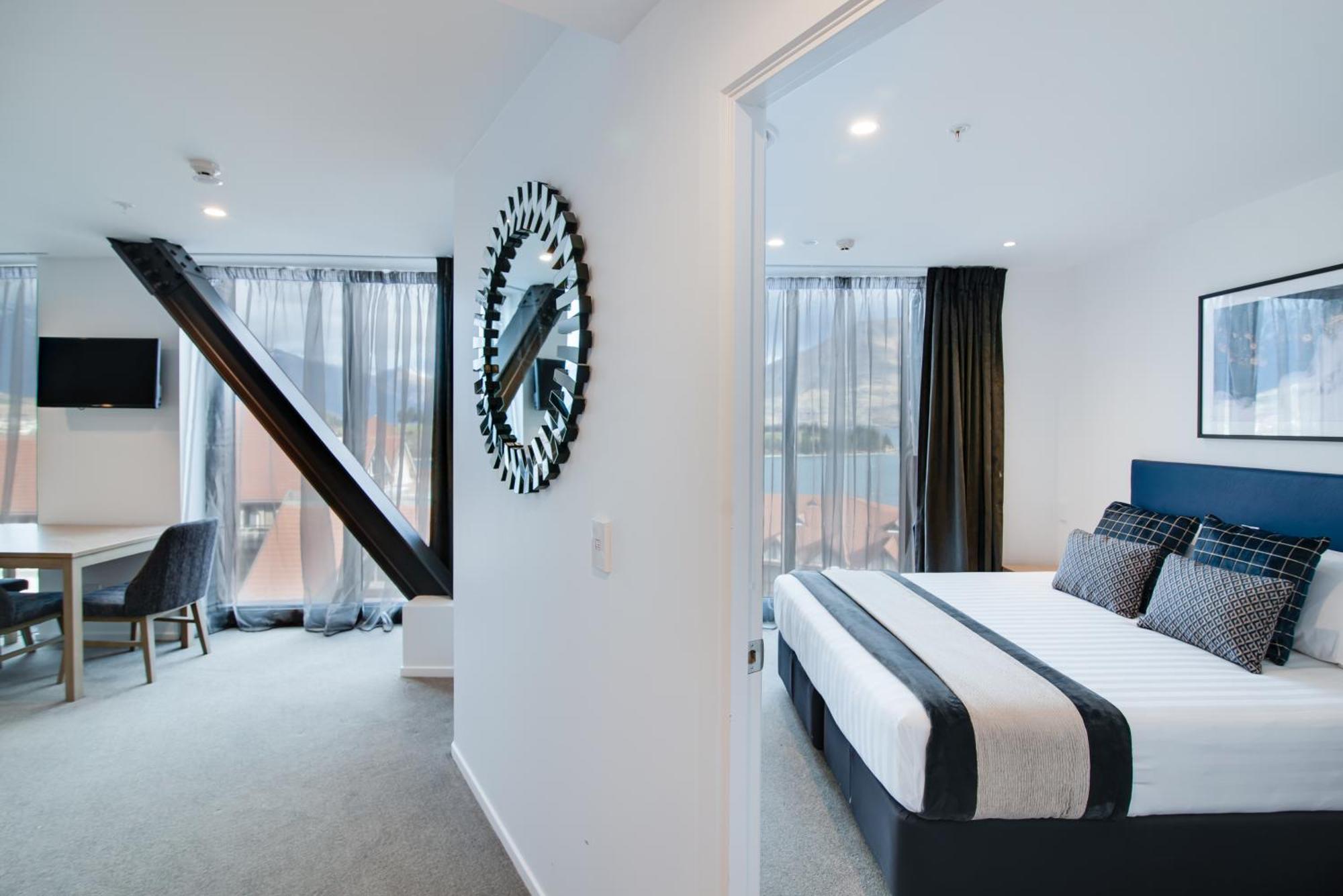 Ramada By Wyndham Queenstown Central Ngoại thất bức ảnh